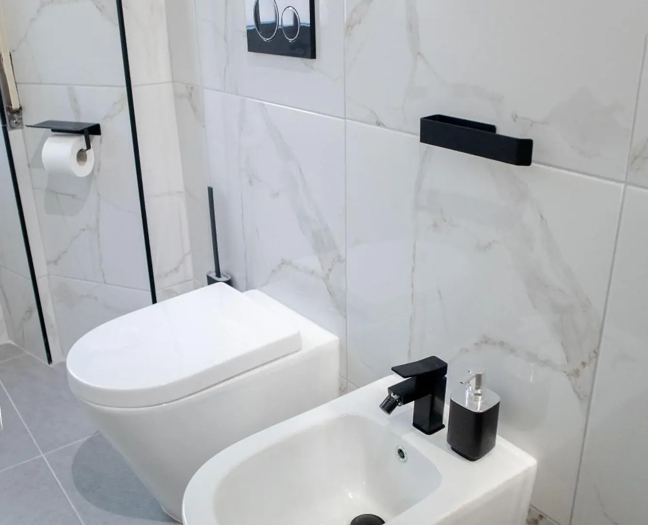 Sara'S Home - Modern Apartment Near Metro, Perfect For Families And Groups In Rzym 0*,
