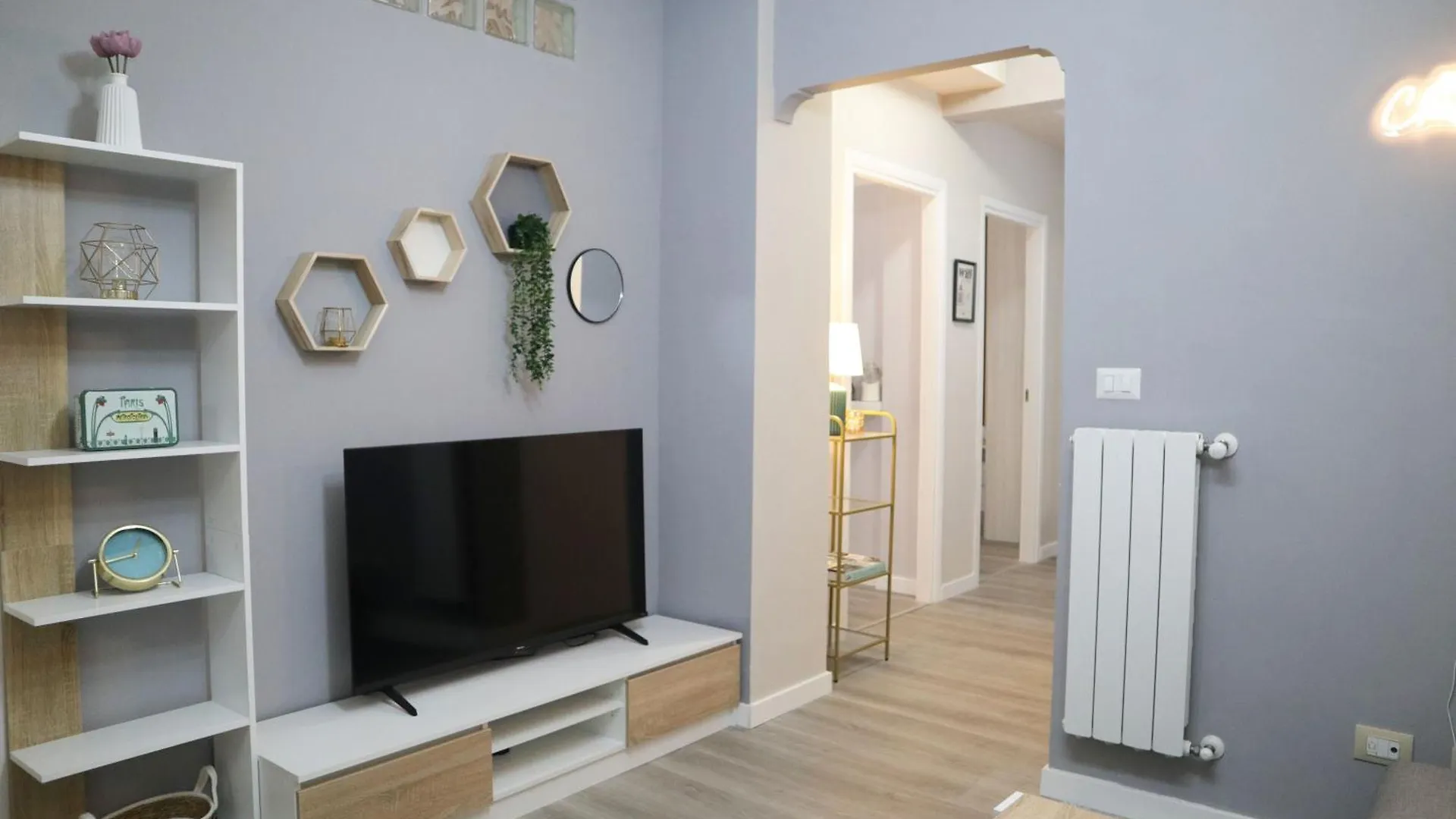 Sara'S Home - Modern Apartment Near Metro, Perfect For Families And Groups In Rzym