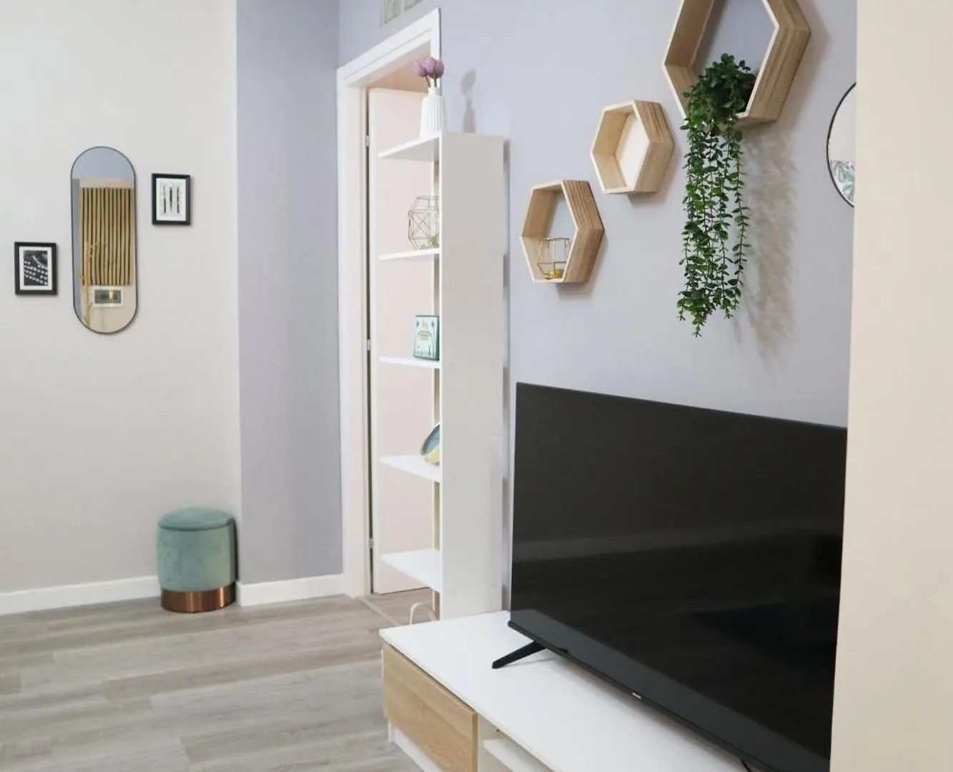 Sara'S Home - Modern Apartment Near Metro, Perfect For Families And Groups In Rzym Włochy