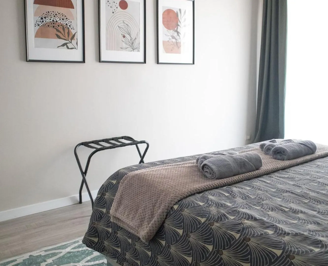 Sara'S Home - Modern Apartment Near Metro, Perfect For Families And Groups In Rzym